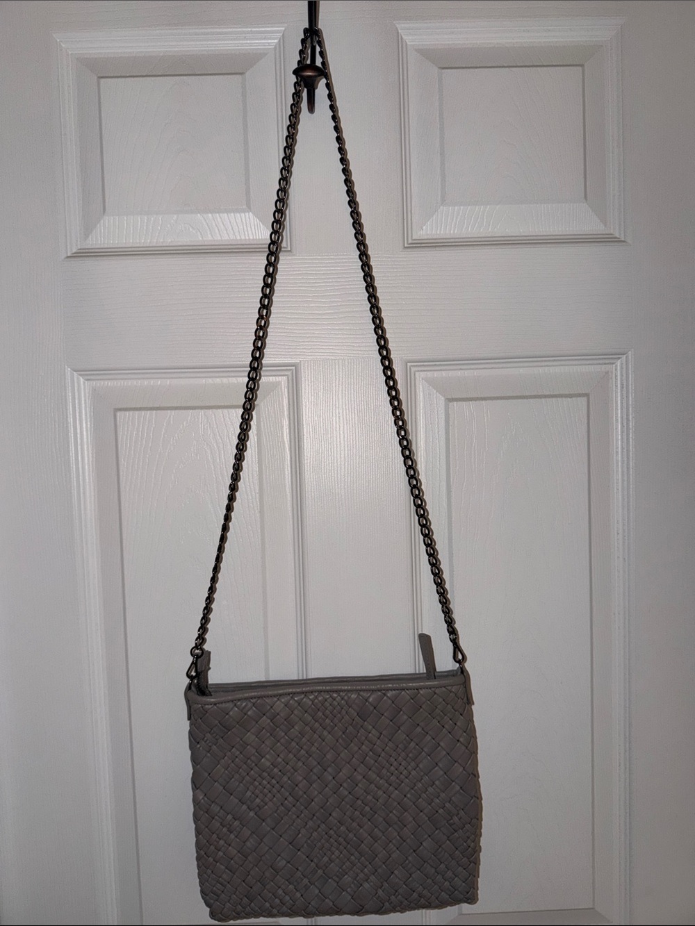 Woven Crossbody Bag in Taupe Gray with Chain Strap